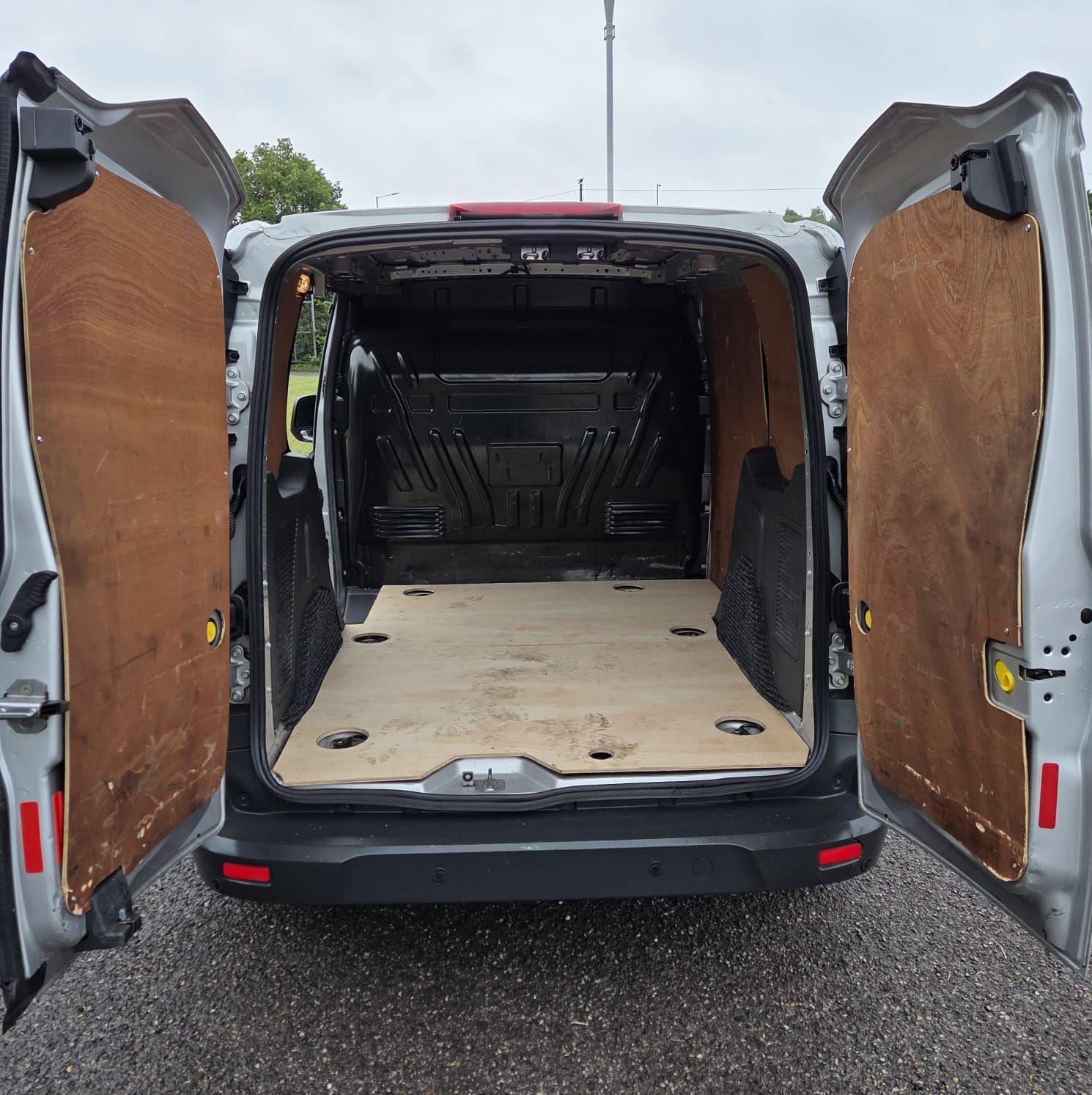 Used Ford Transit Custom 2017 for sale - 76634310: Photo 19