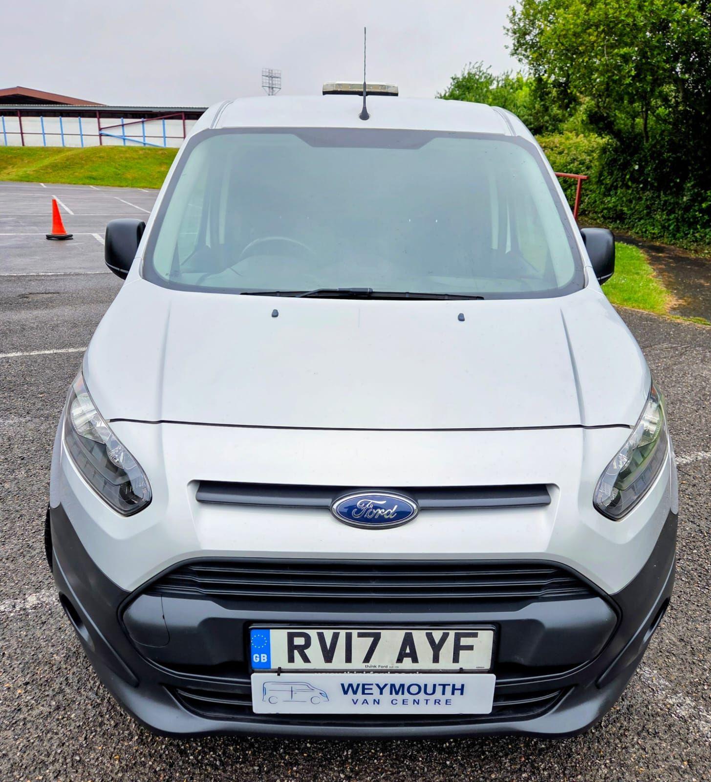 Used Ford Transit Custom 2017 for sale - 76634310: Photo 2