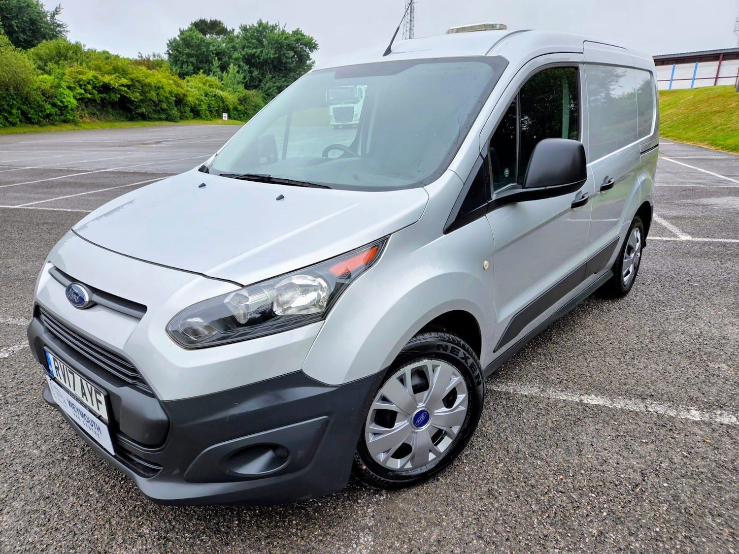 Used Ford Transit Custom 2017 for sale - 76634310: Photo 3