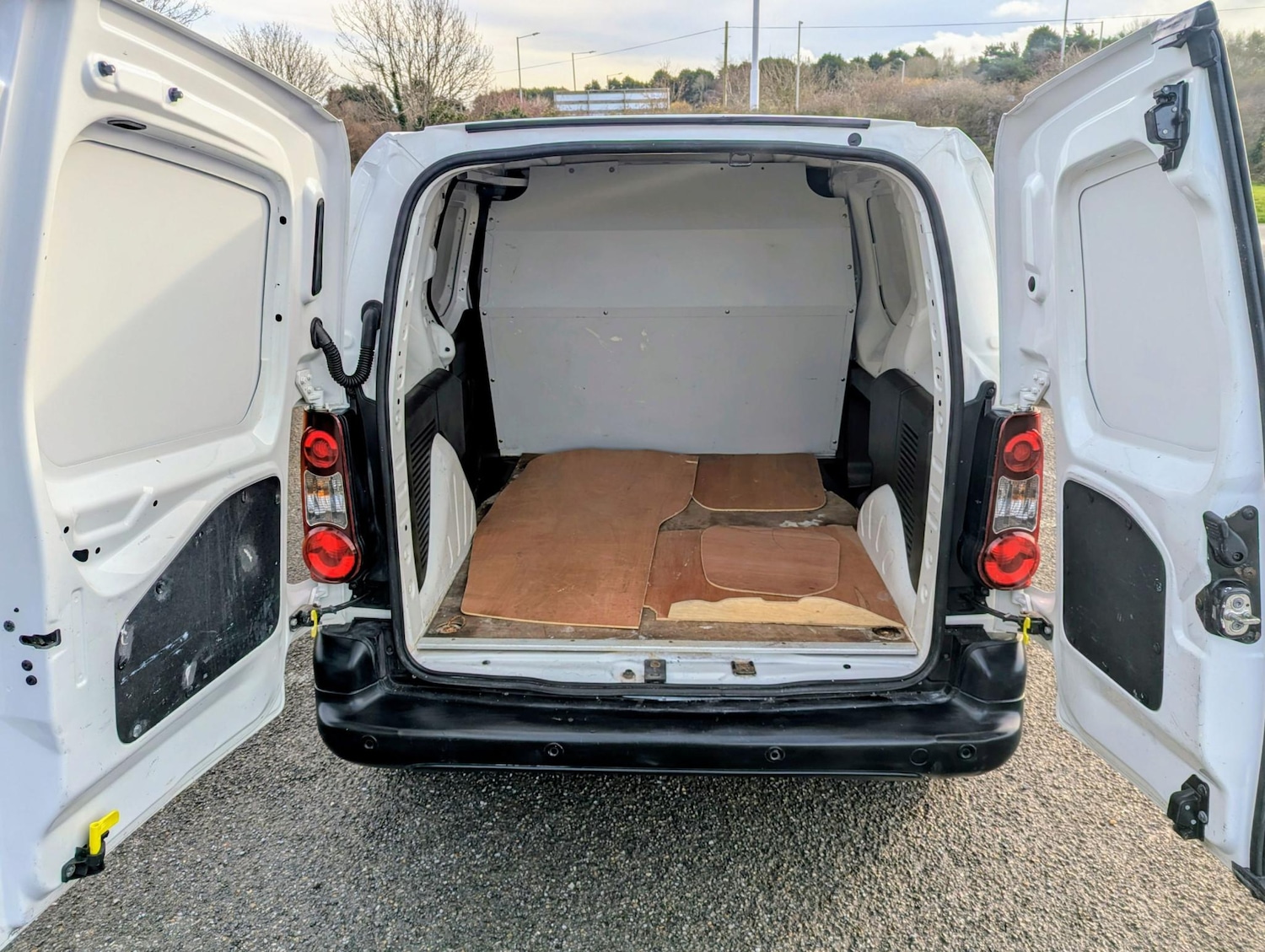 Used Citroen Berlingo 2015 for sale - 77026608: Photo 7