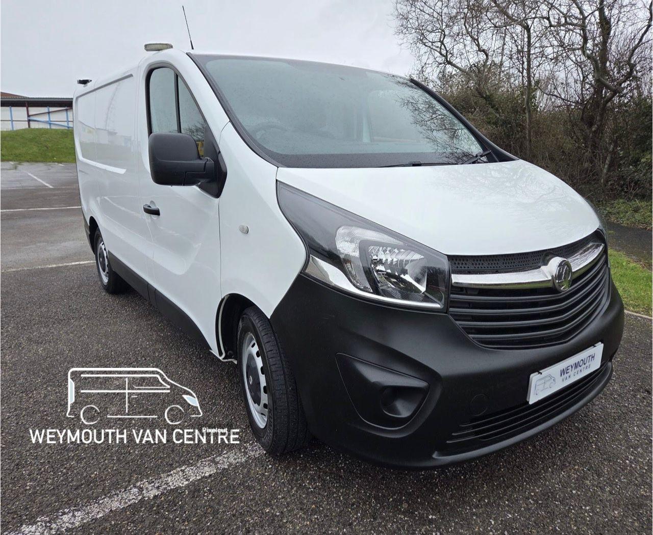 Used Vauxhall Vivaro 2017 for sale - 77382034: Photo 1