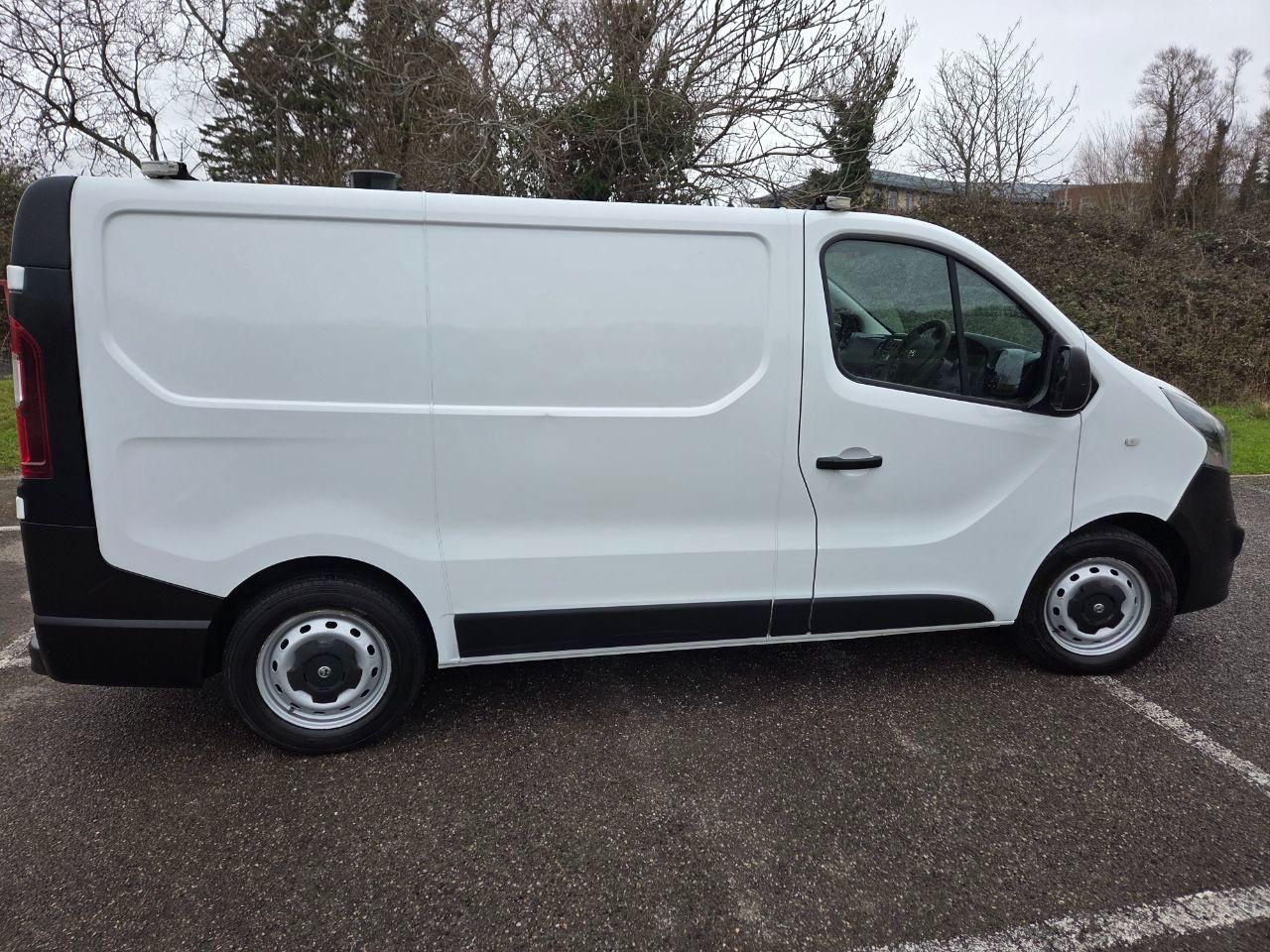 Used Vauxhall Vivaro 2017 for sale - 77382034: Photo 8