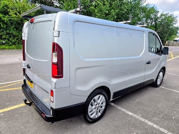 Used Renault Trafic 2017 for sale - 78582396: Photo