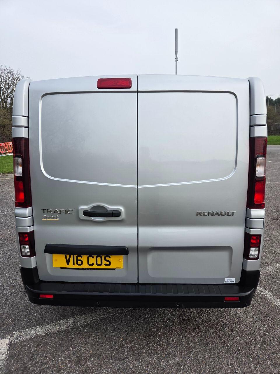 Used Renault Trafic 2018 for sale - 77779348: Photo 5