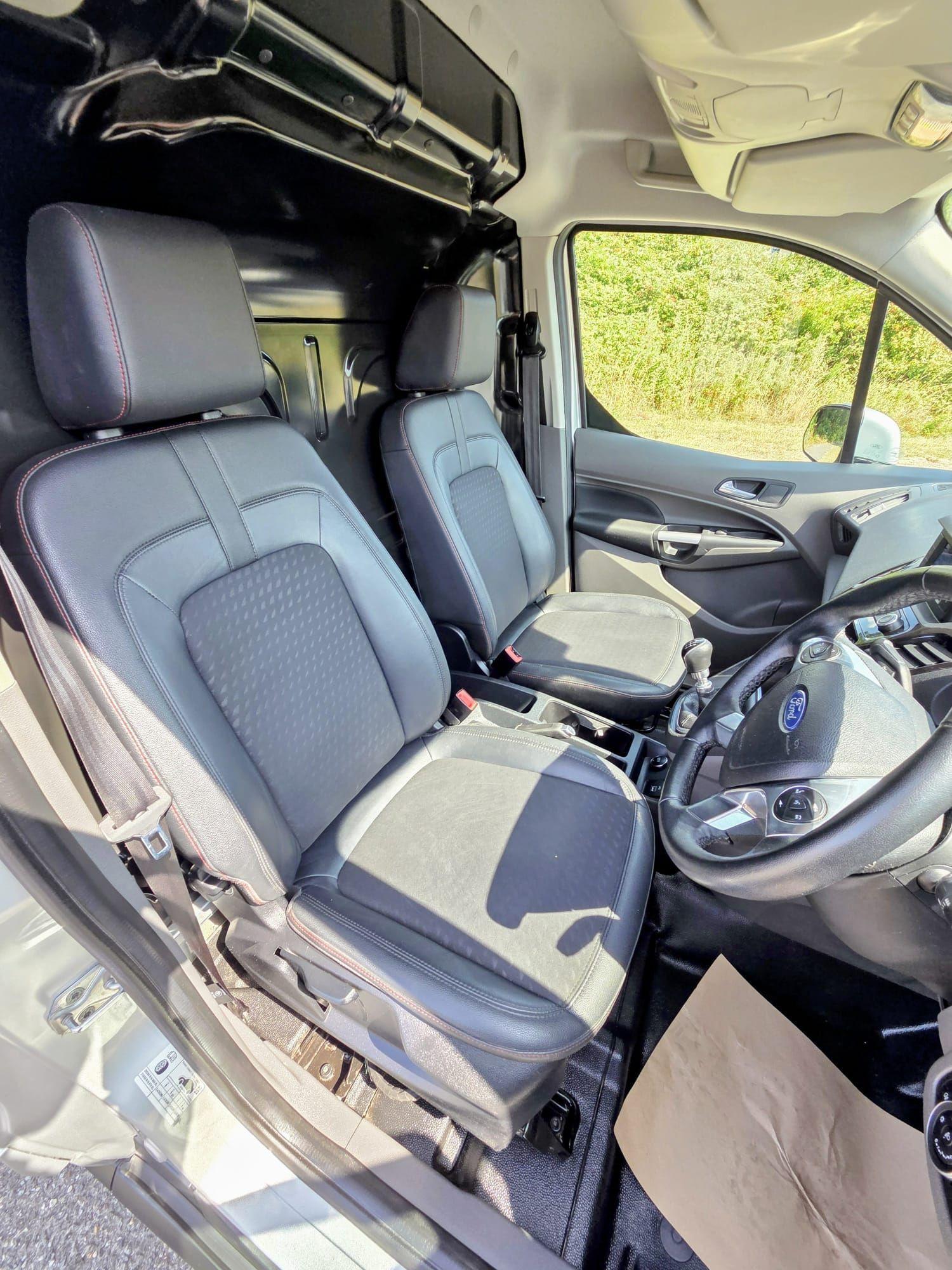 Used Ford Transit Connect 2020 for sale - 76634303: Photo 11