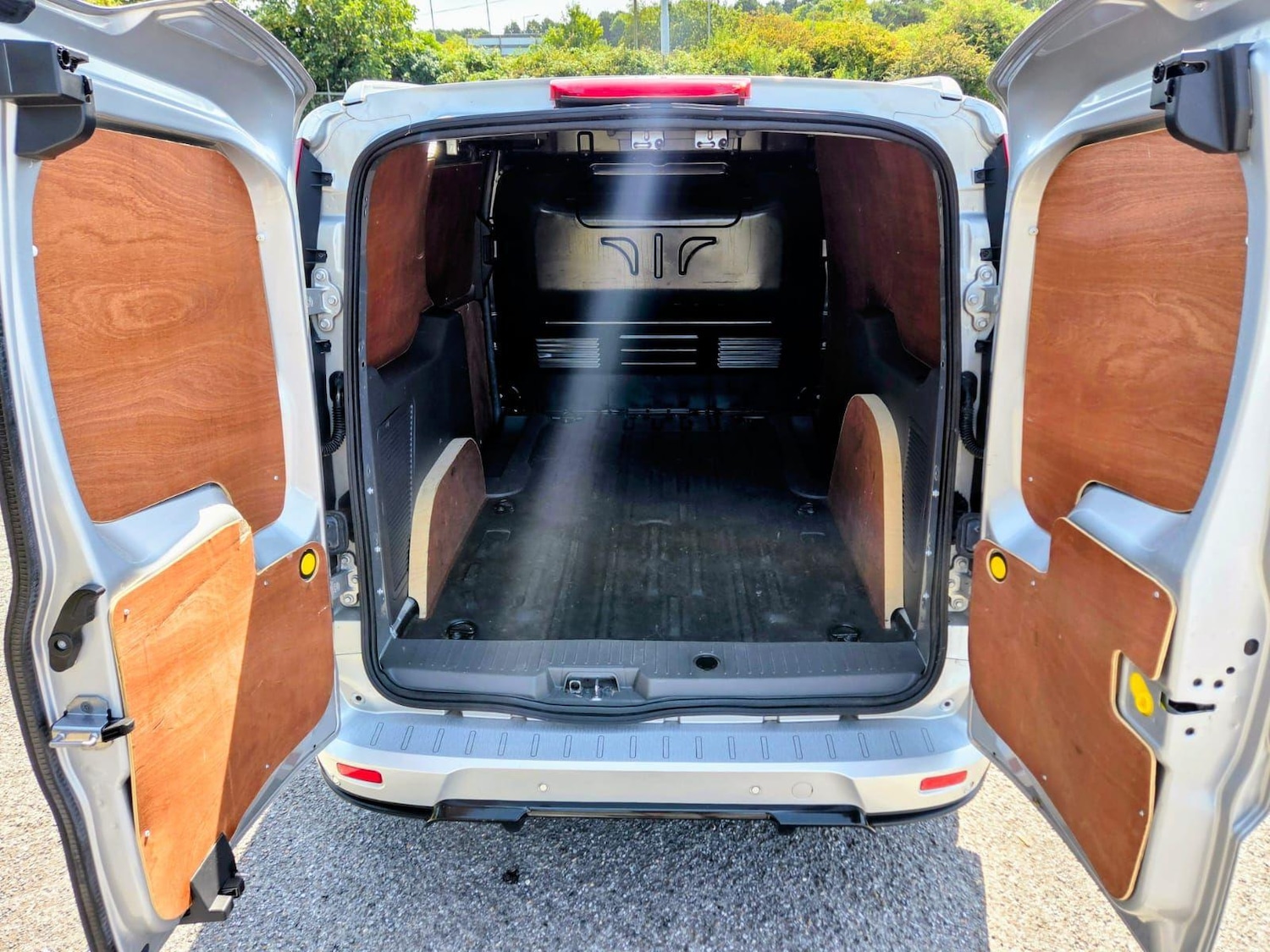 Used Ford Transit Connect 2020 for sale - 76634303: Photo 23