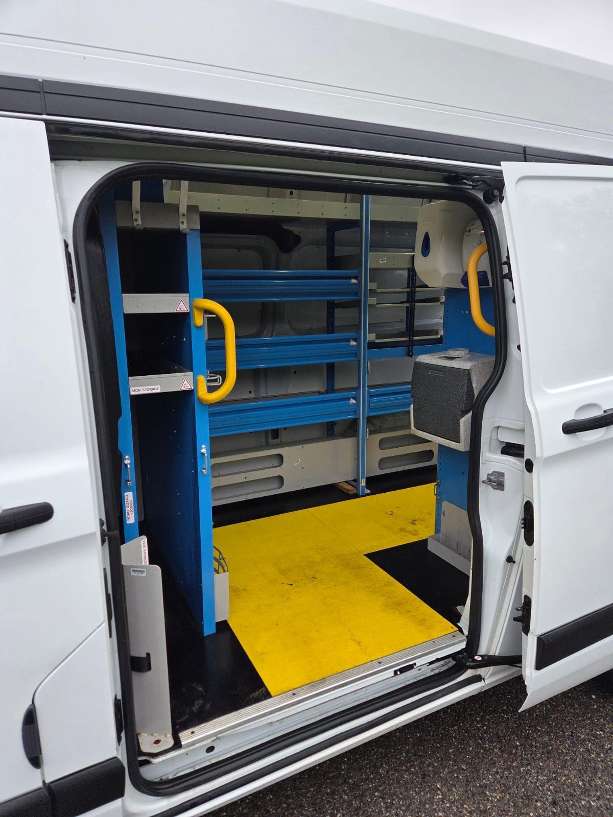 Used Ford Transit Custom 2018 for sale - 76634305: Photo 11