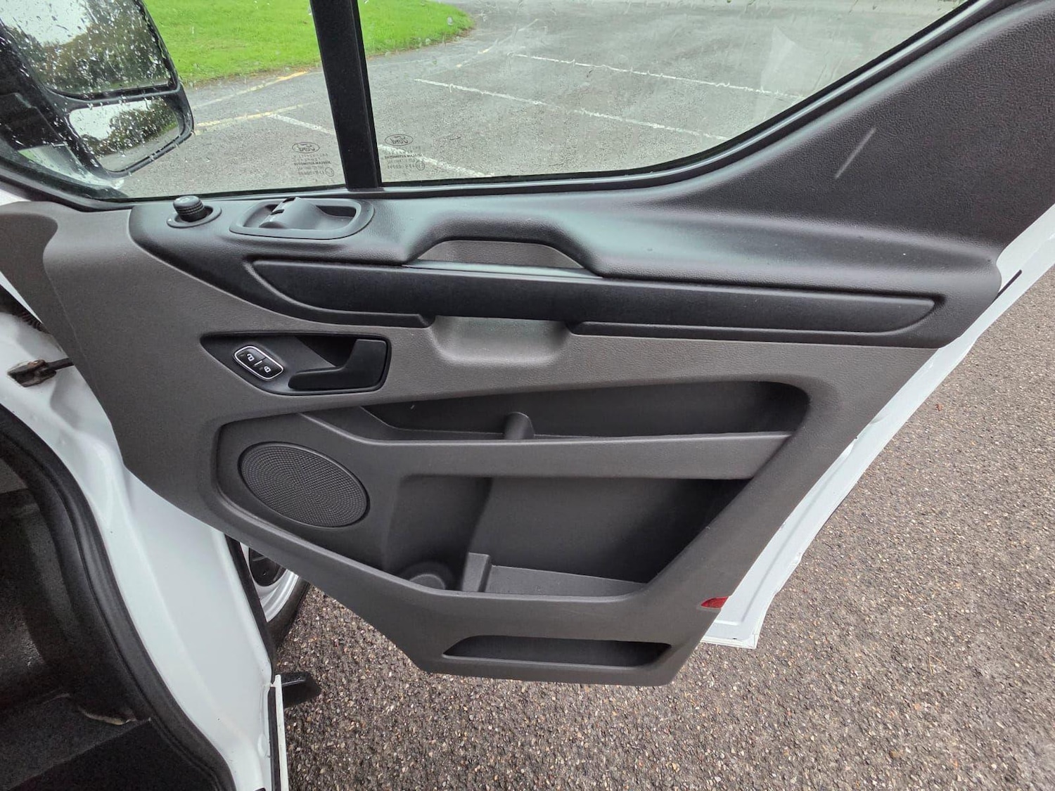 Used Ford Transit Custom 2018 for sale - 76634305: Photo 16