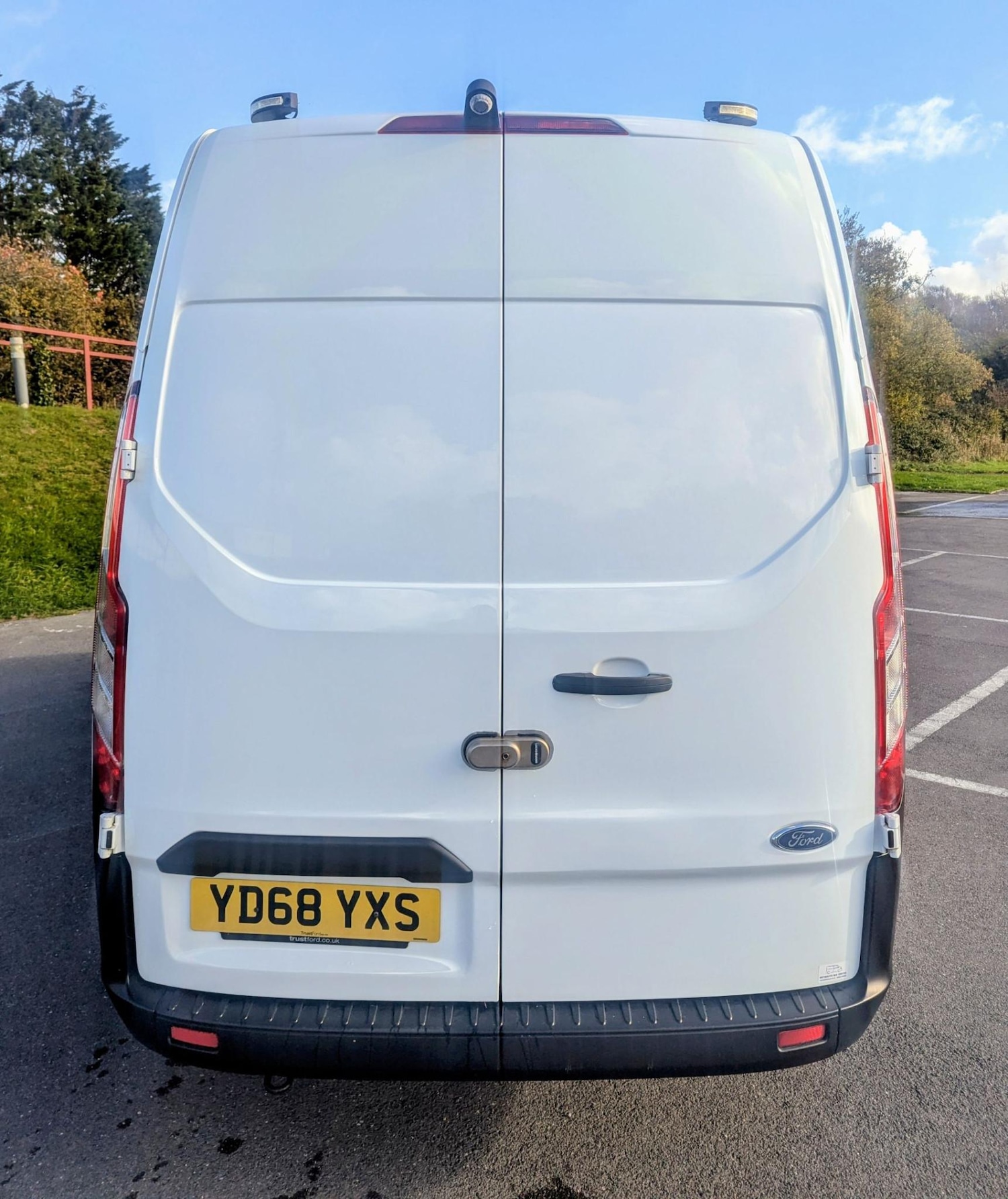 Used Ford Transit Custom 2018 for sale - 76634305: Photo 6