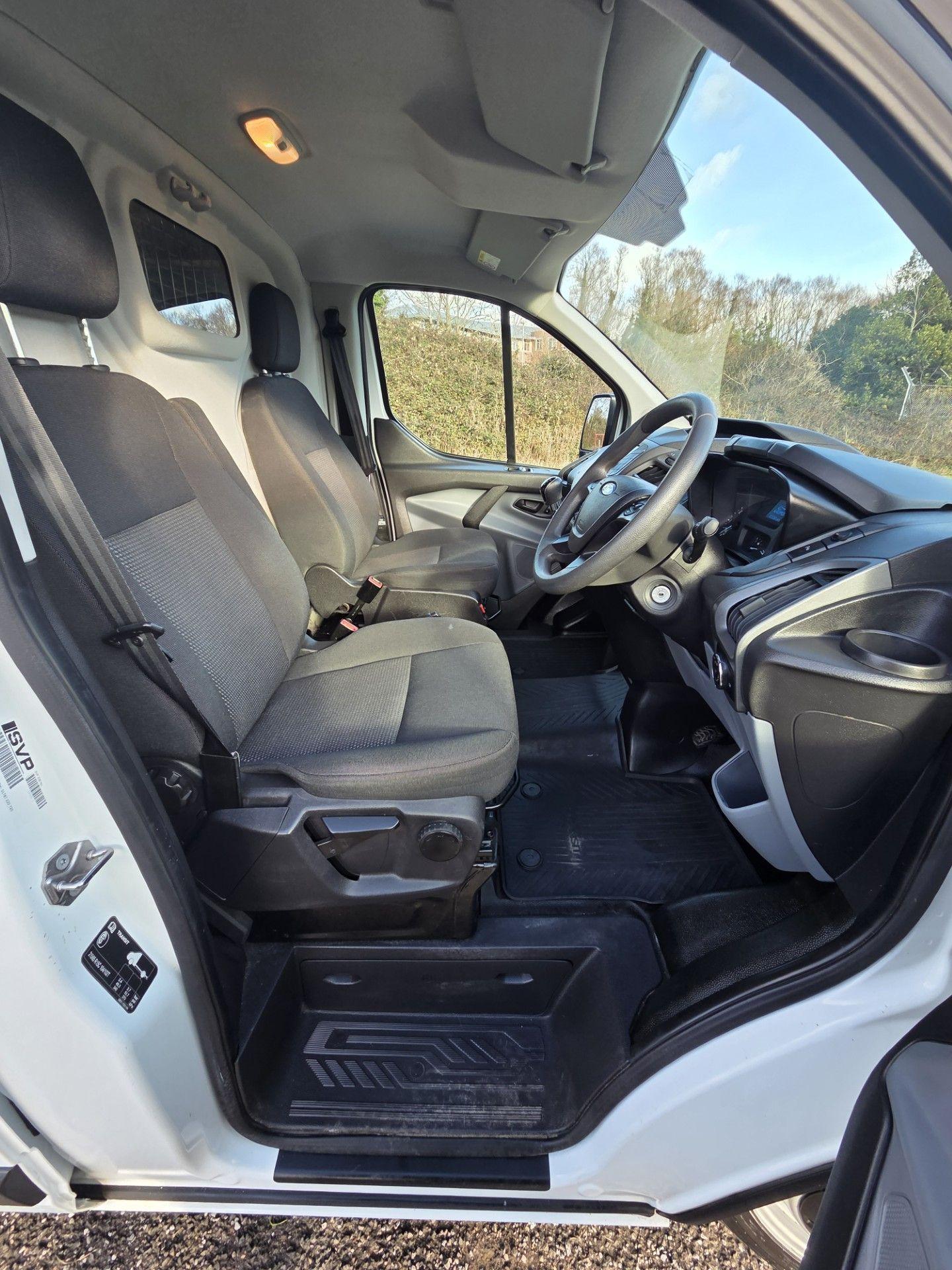 Used Ford Transit Custom 2016 for sale - 77128609: Photo 10