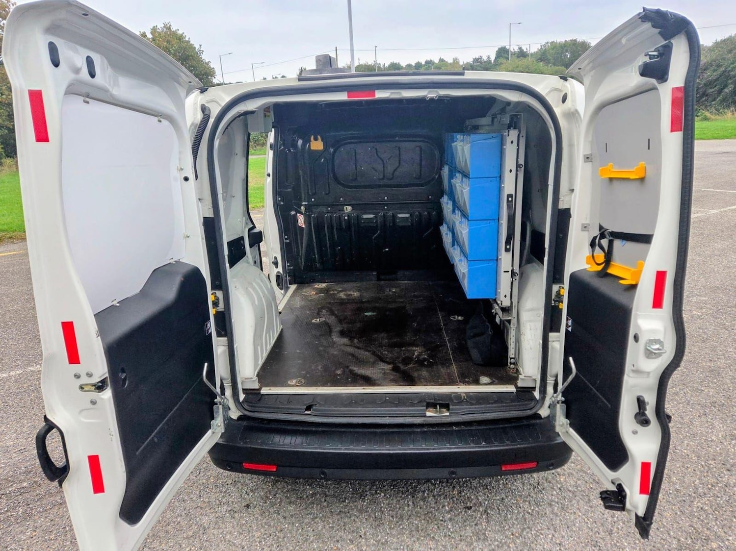 Used Fiat Doblo 2014 for sale - 76634307: Photo 9