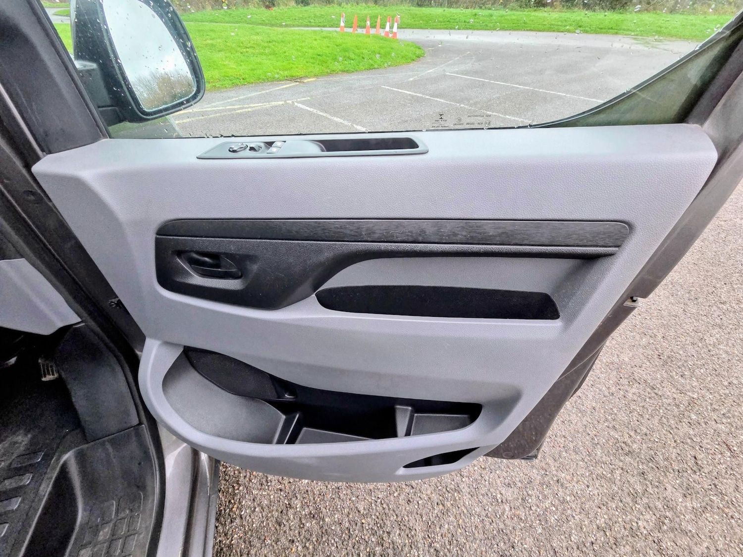 Used Citroen Dispatch 2017 for sale - 76836418: Photo 17