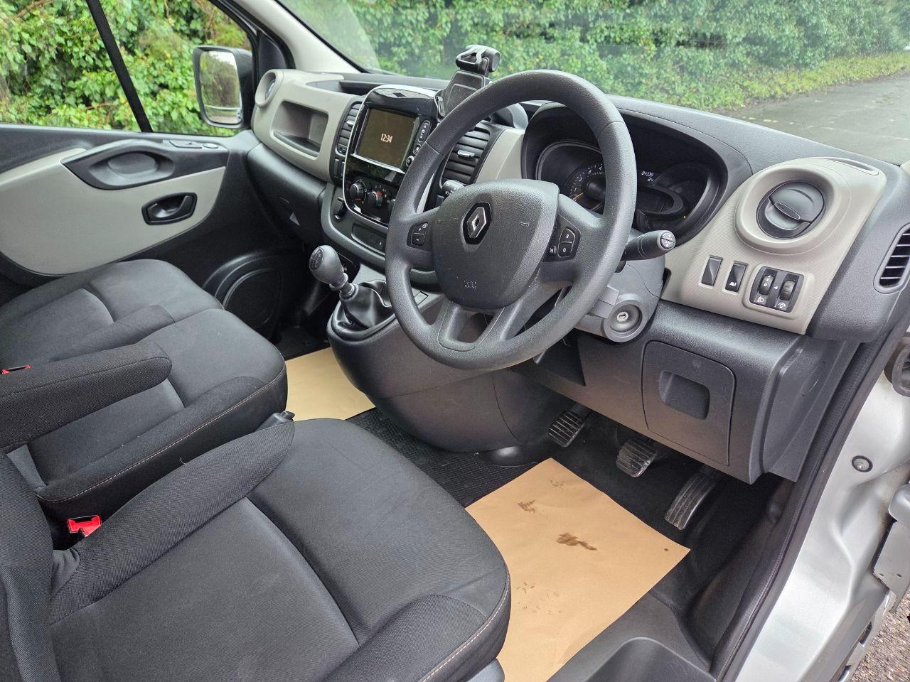 Used Renault Trafic 2016 for sale - 77249087: Photo 9