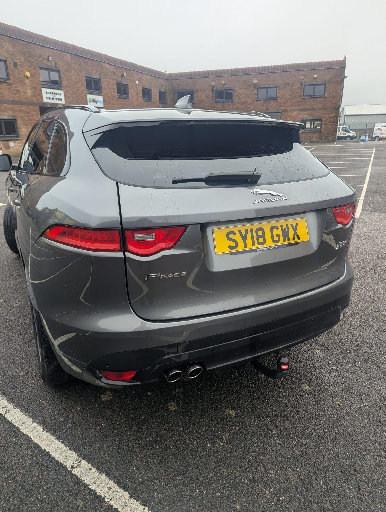 Used Jaguar F-Pace 2018 for sale - 77533624: Photo 6