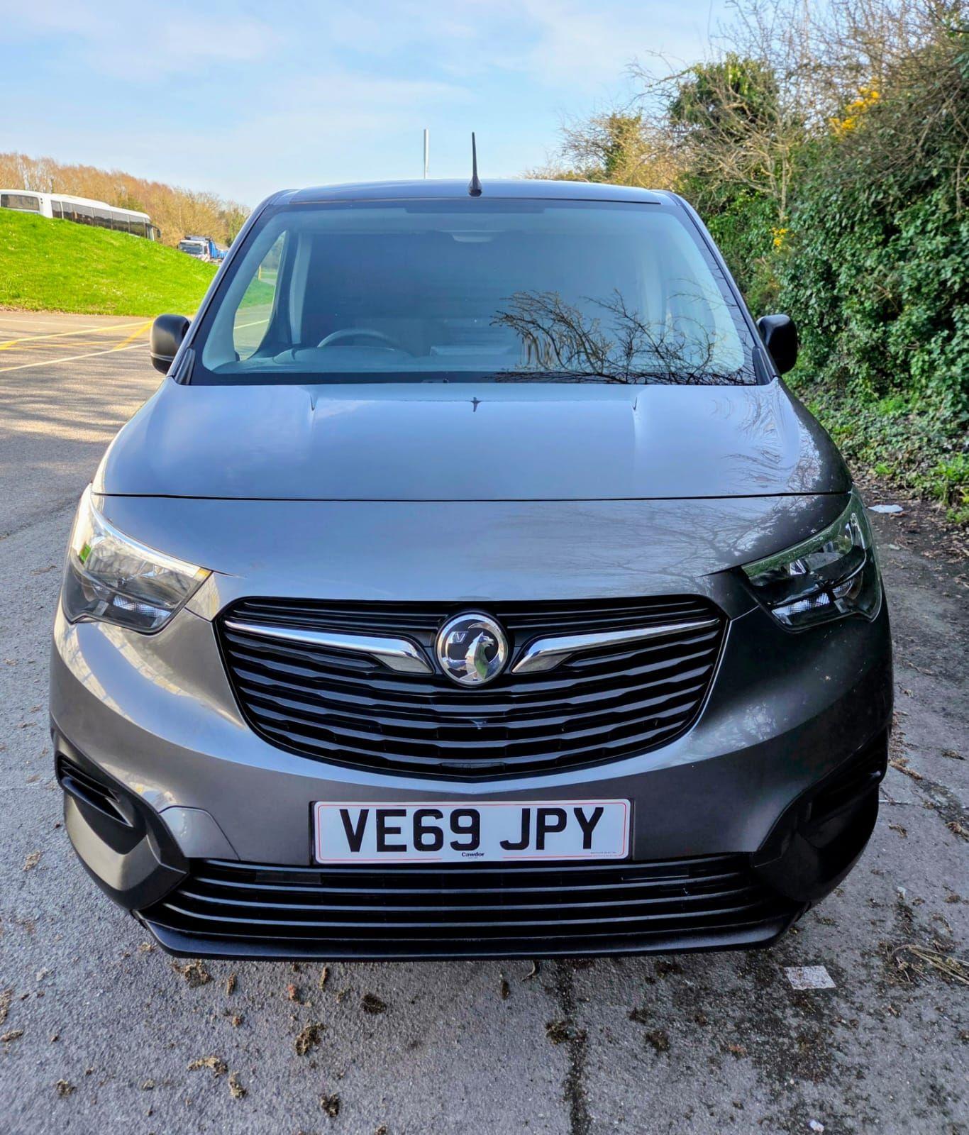 Used Vauxhall Combo 2019 for sale - 77733394: Photo 2