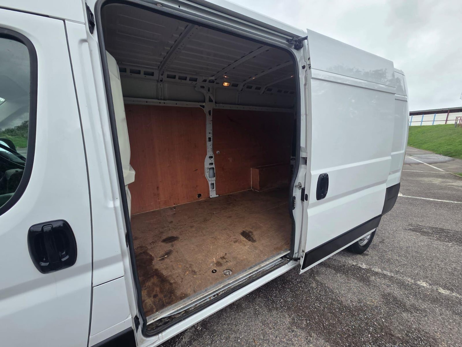 Used Peugeot Boxer 2023 for sale - 76634311: Photo 9