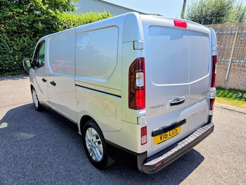 Used Renault Trafic 2018 for sale - 79154512: Photo