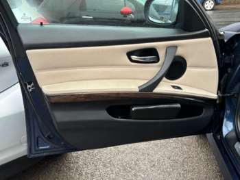 Used BMW 3 Series 2011 for sale - 75001738: Photo