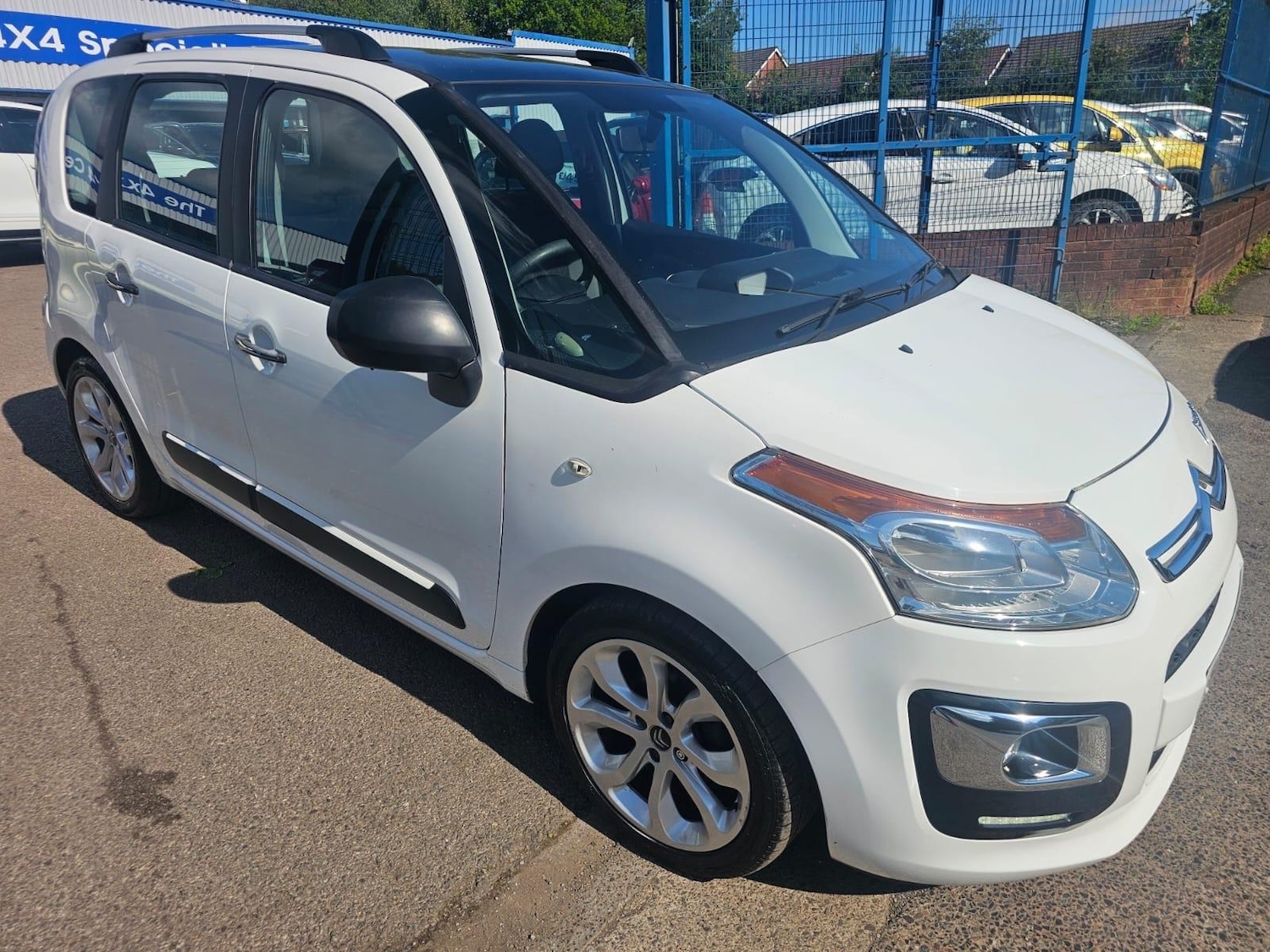 Vehicle 1