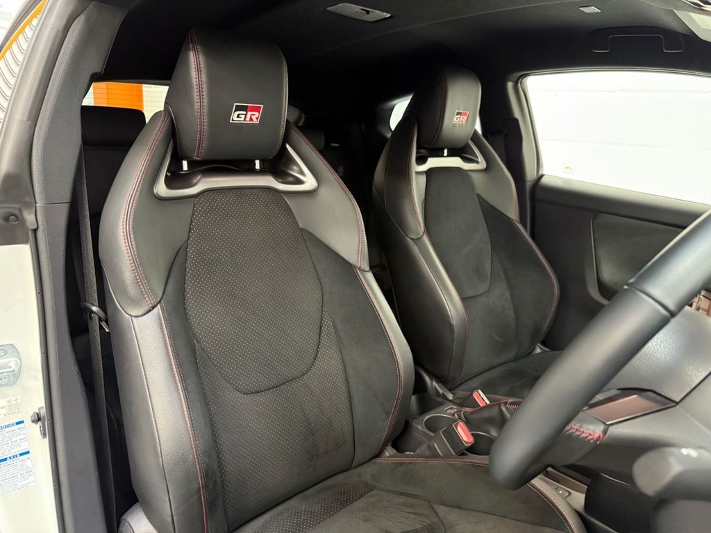 Used Toyota Yaris 2021 for sale - 76851033: Photo 18