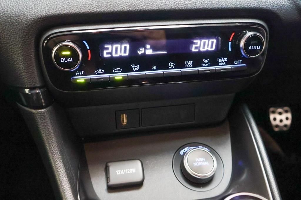 Used Toyota Yaris 2022 for sale - 77111293: Photo 13