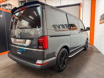 Used Volkswagen Transporter Sportline 2023 for sale - 78828738: Photo