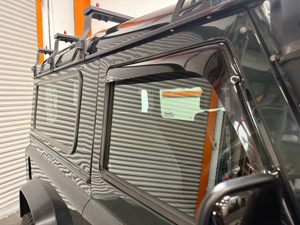 Used Land Rover Defender 2009 for sale - 76132689: Photo 13