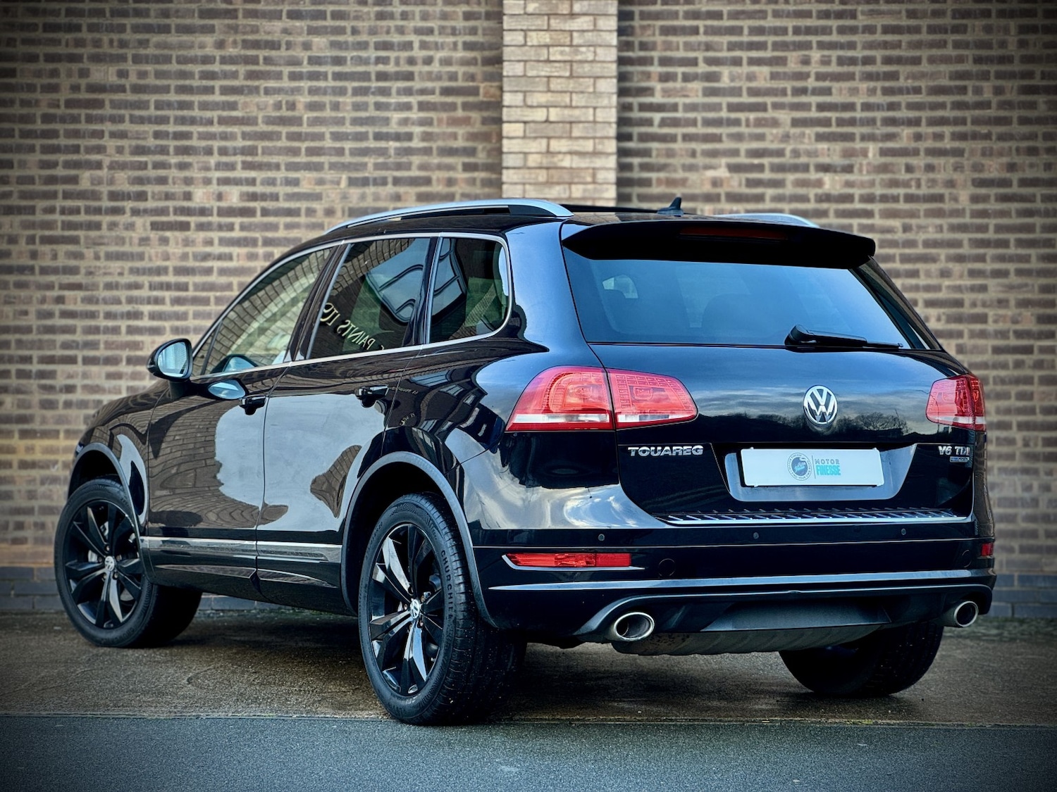Used Volkswagen Touareg 2013 for sale - 76853508: Photo 2