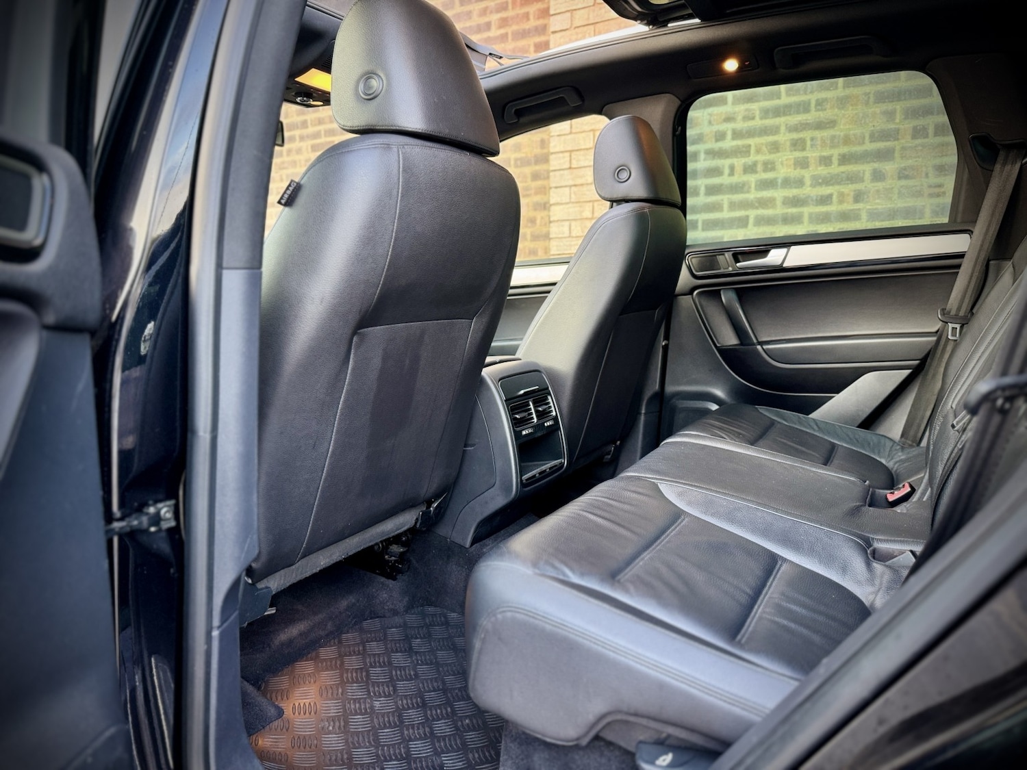 Used Volkswagen Touareg 2013 for sale - 76853508: Photo 39