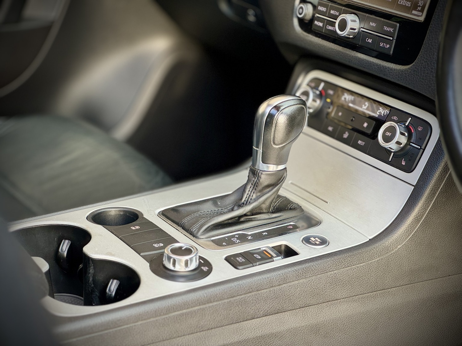 Used Volkswagen Touareg 2013 for sale - 76853508: Photo 40