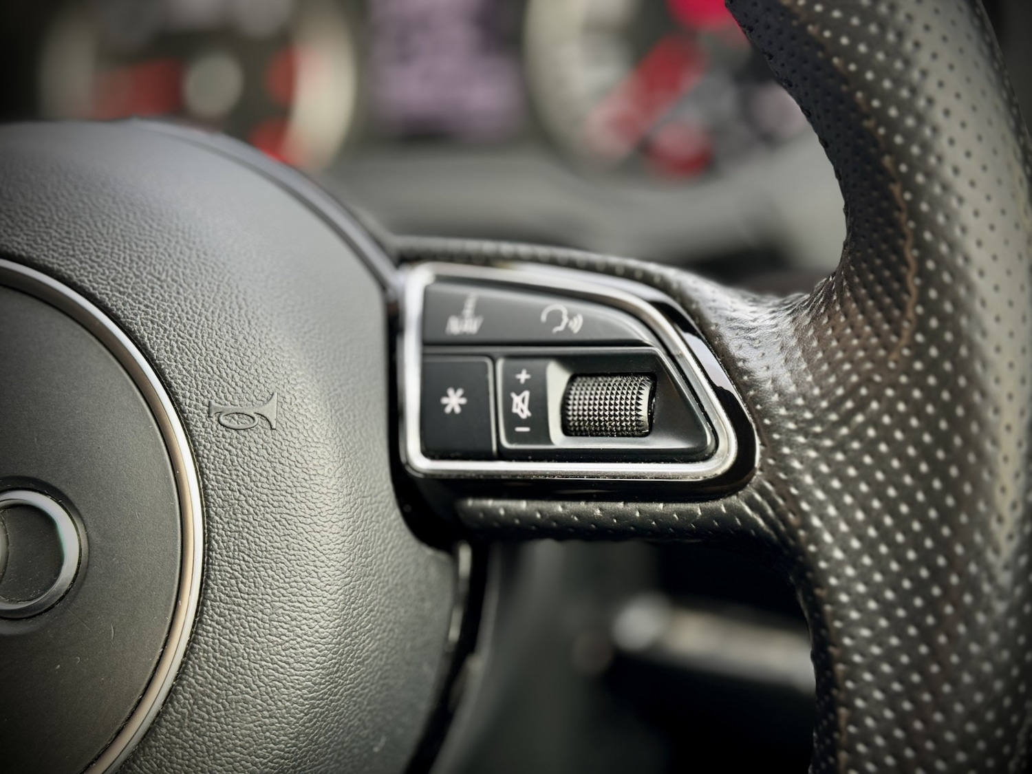 Used Audi Q3 2016 for sale - 76853515: Photo 50