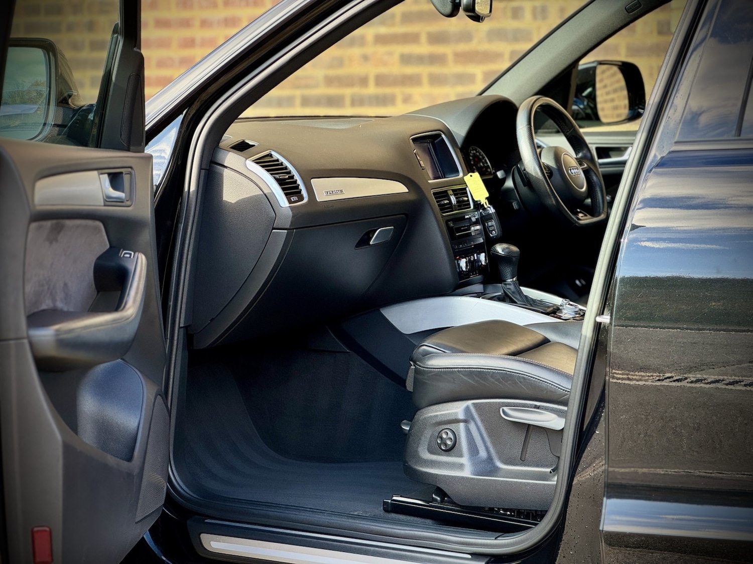 Used Audi Q5 2015 for sale - 76521108: Photo 31