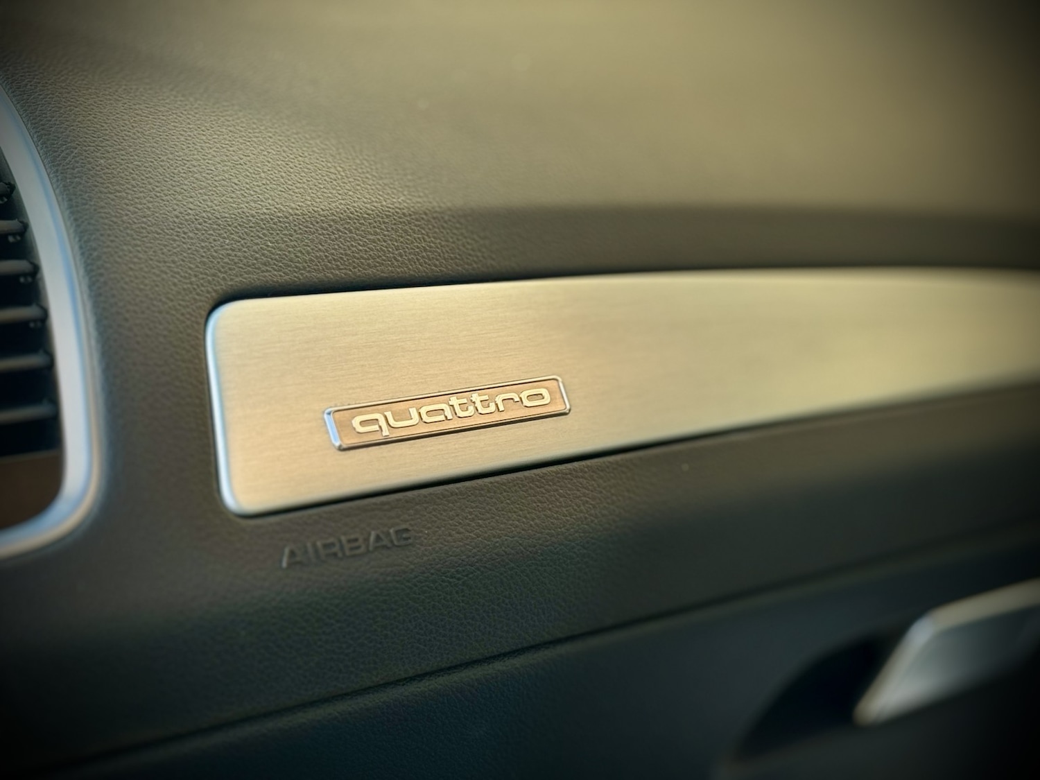 Used Audi Q5 2015 for sale - 76521108: Photo 55