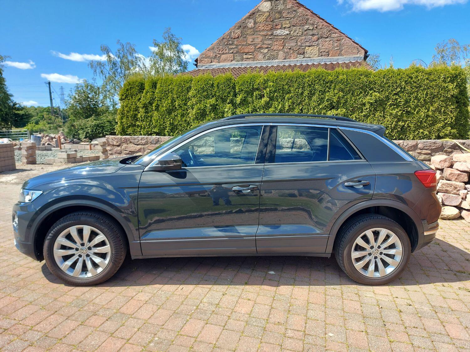 Used Volkswagen T-Roc 2020 for sale - 76794381: Photo 4
