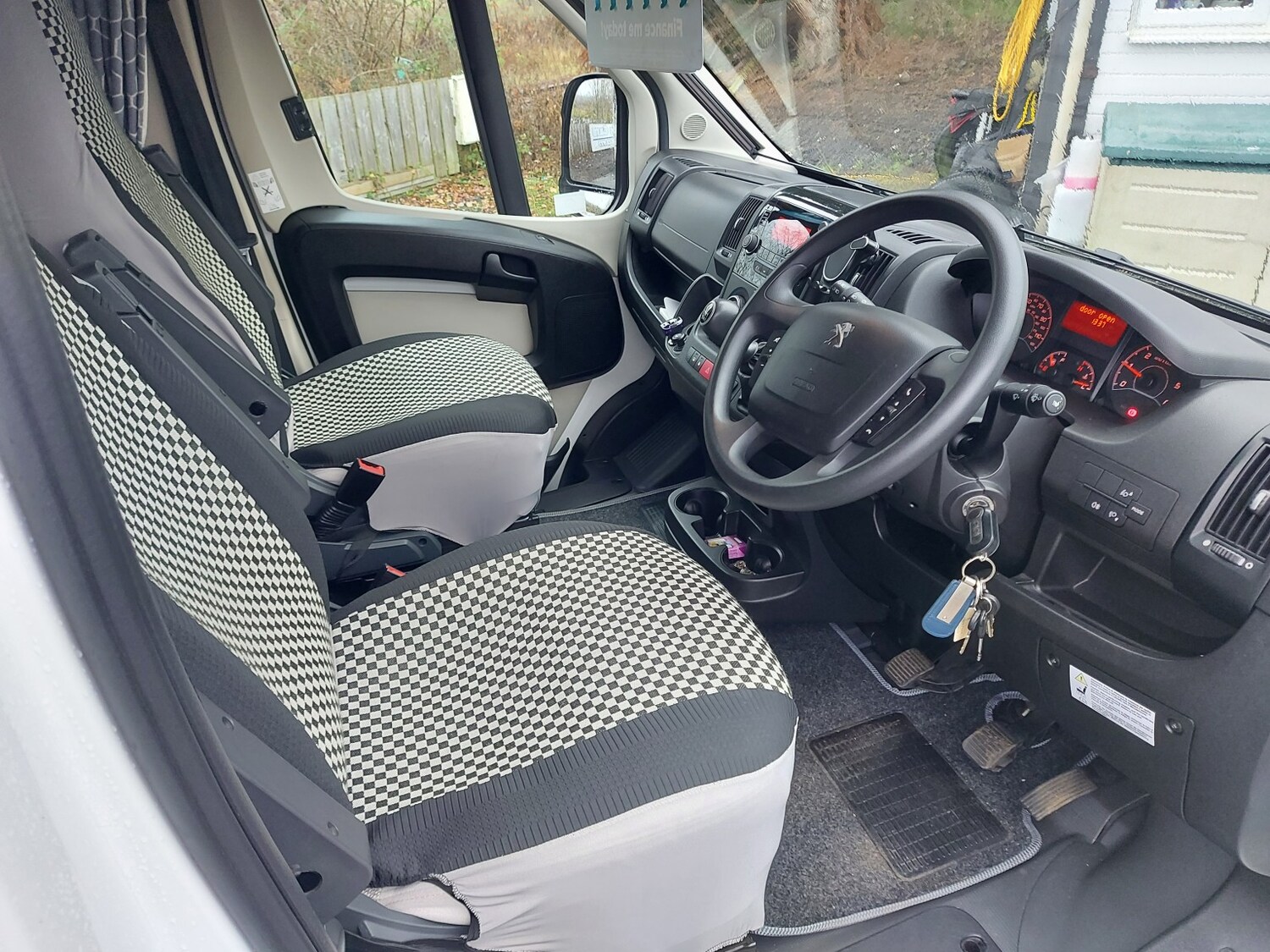 Used Peugeot Boxer 2017 for sale - 77742935: Photo 10