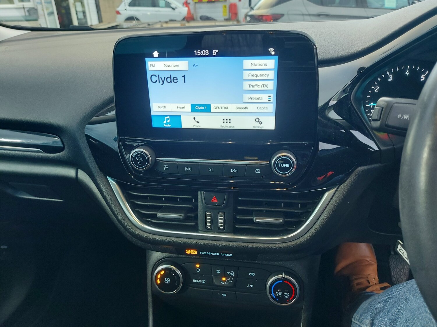 Used Ford Fiesta 2018 for sale - 77742932: Photo 18