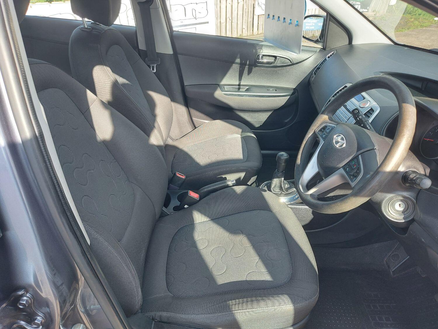 Used Hyundai i20 2011 for sale - 76396991: Photo 15
