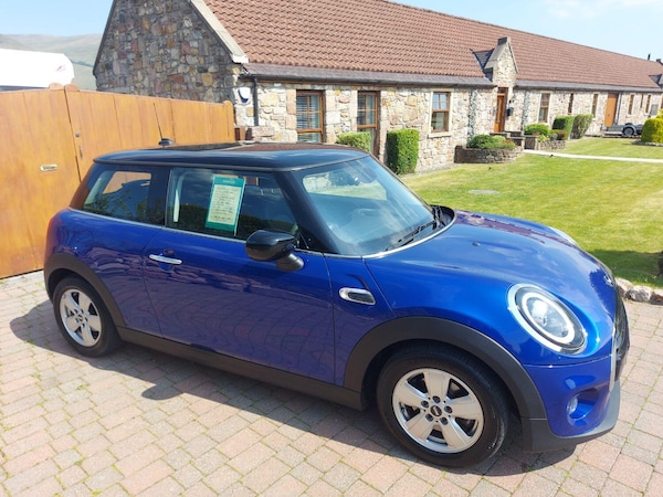 Used MINI Hatch 2019 for sale - 74629044: Photo 1