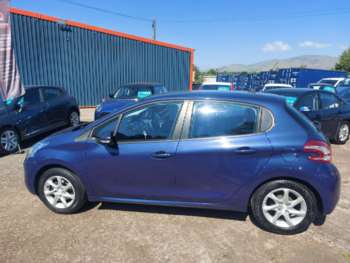Used Peugeot 208 2015 for sale - 74723241: Photo