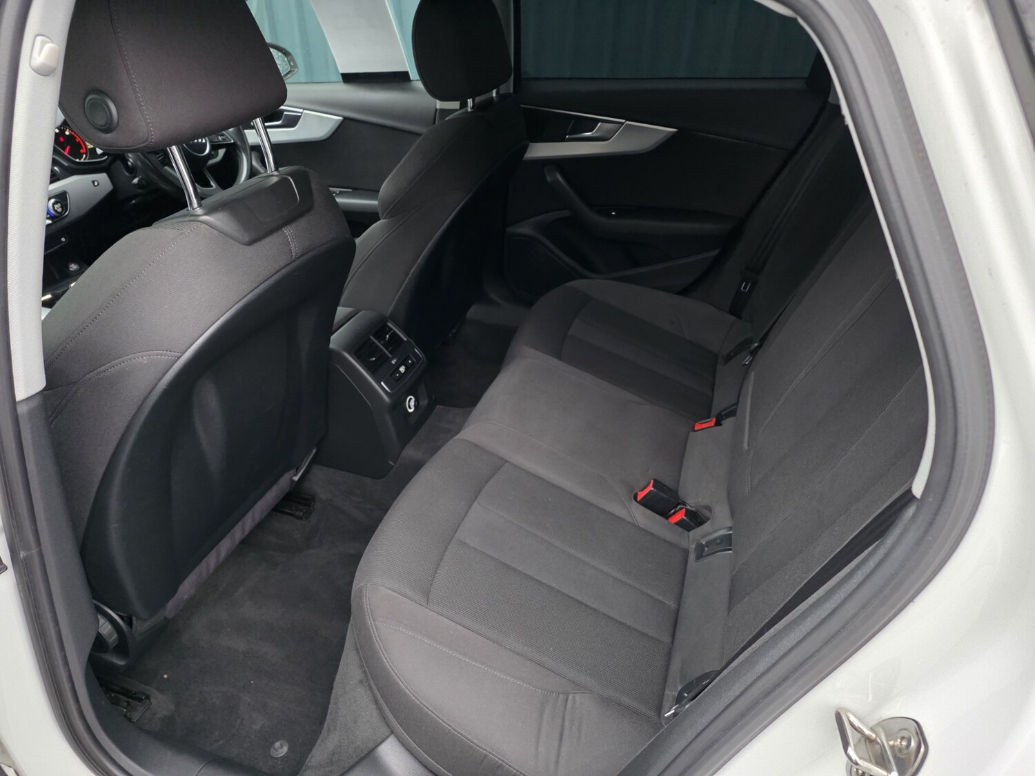 Used Audi A4 2017 for sale - 77742922: Photo 12