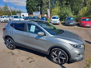 Nissan - Qashqai