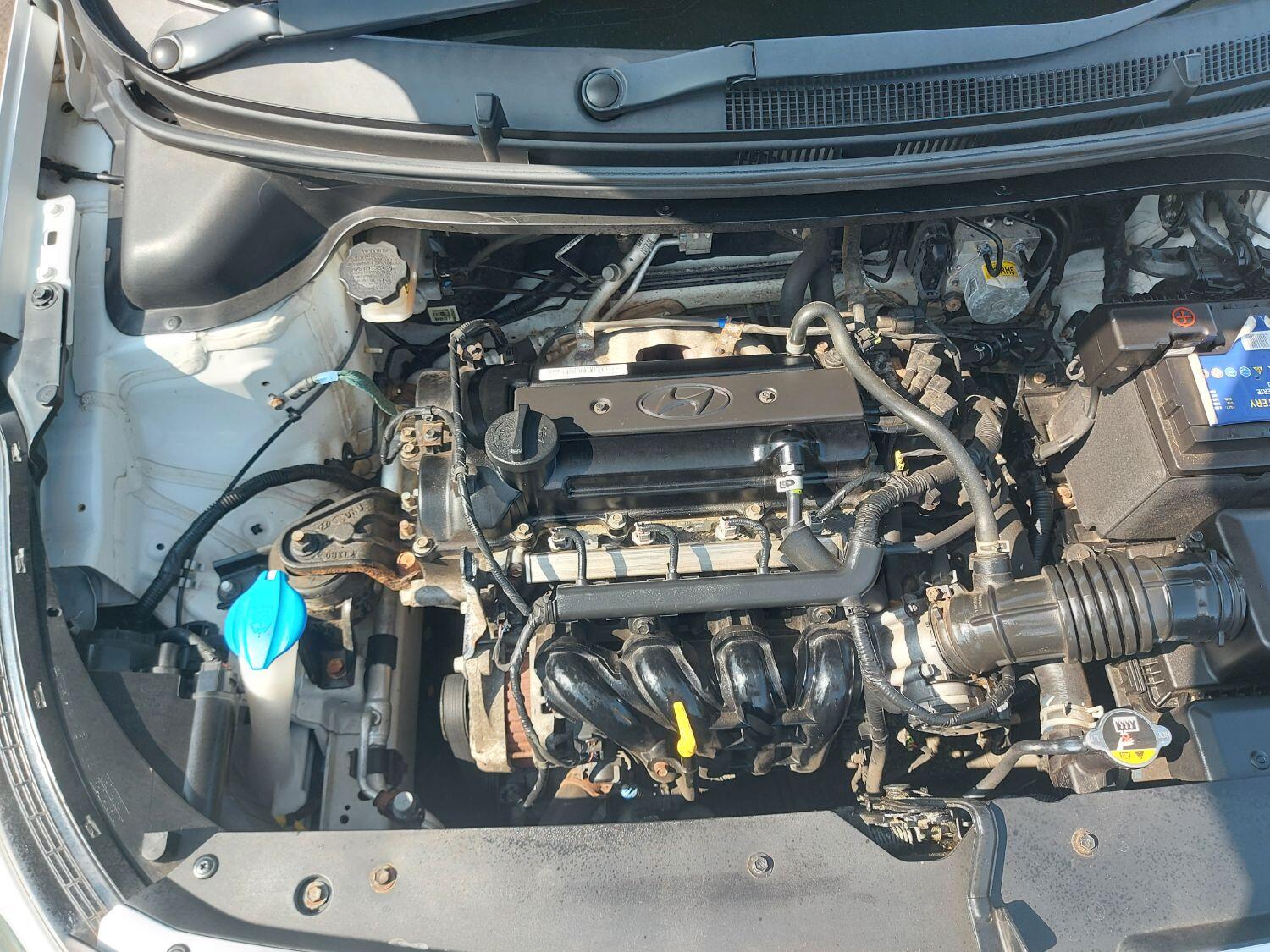 Used Hyundai i20 2017 for sale - 76794387: Photo 20