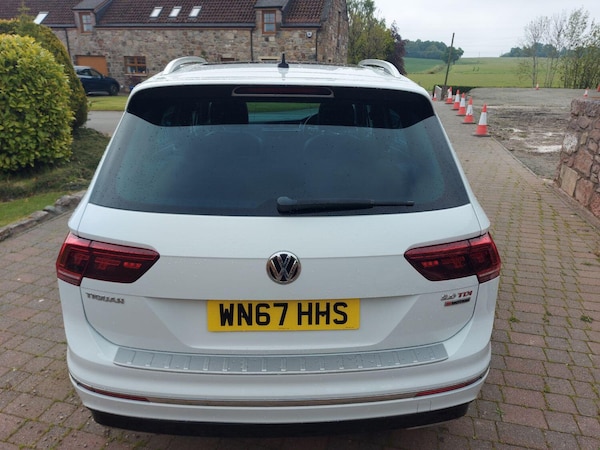 Used Volkswagen Tiguan 2017 for sale - 74594076: Photo 8