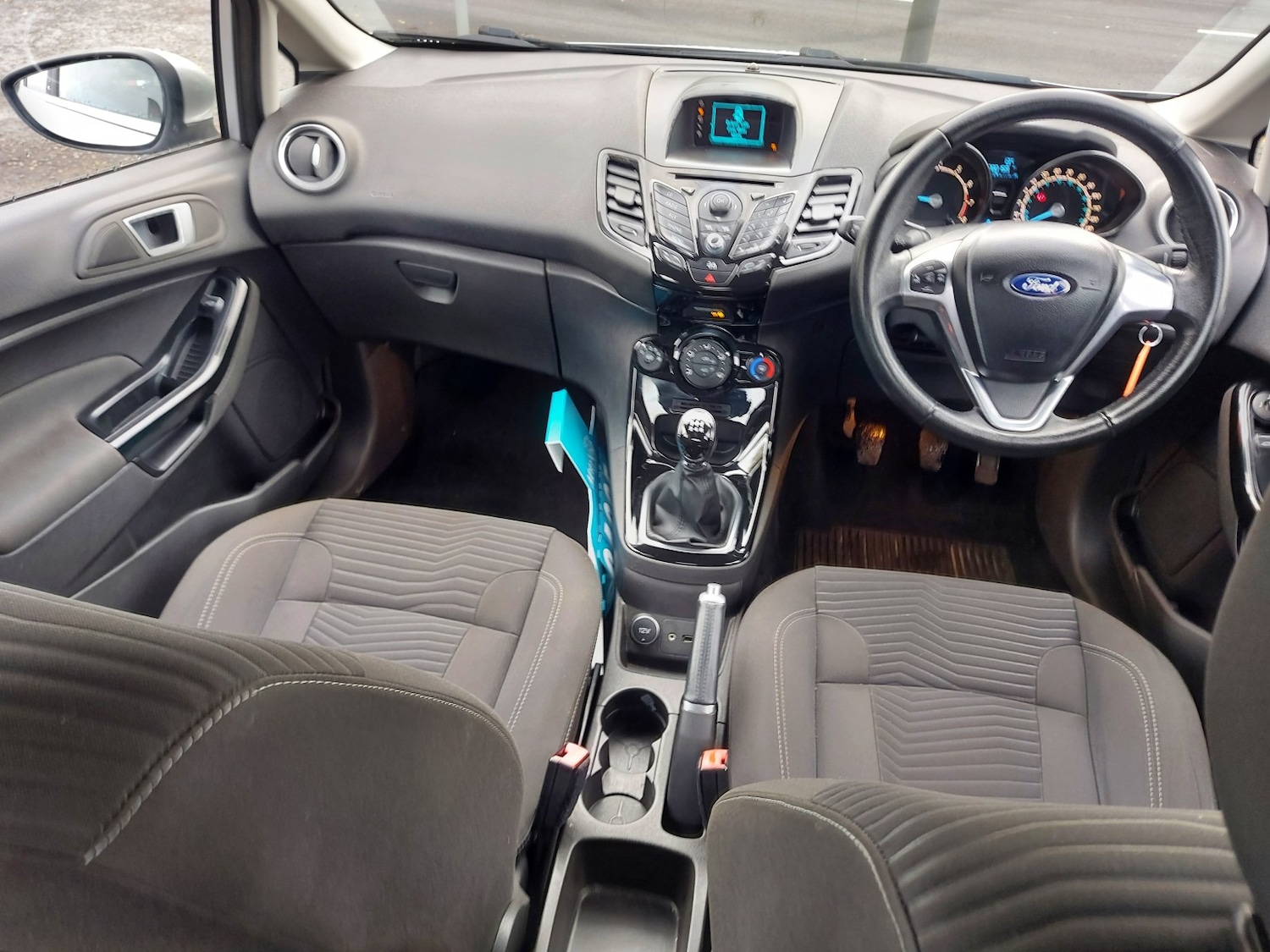 Used Ford Fiesta 2015 for sale - 76598747: Photo 11