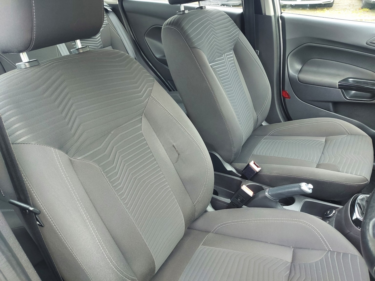 Used Ford Fiesta 2015 for sale - 76598747: Photo 17