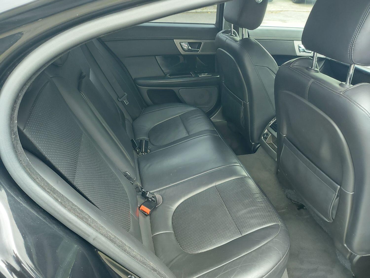 Used Jaguar XF 2009 for sale - 76397058: Photo 9