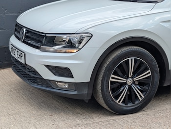 Used Volkswagen Tiguan 2017 for sale - 79421607: Photo