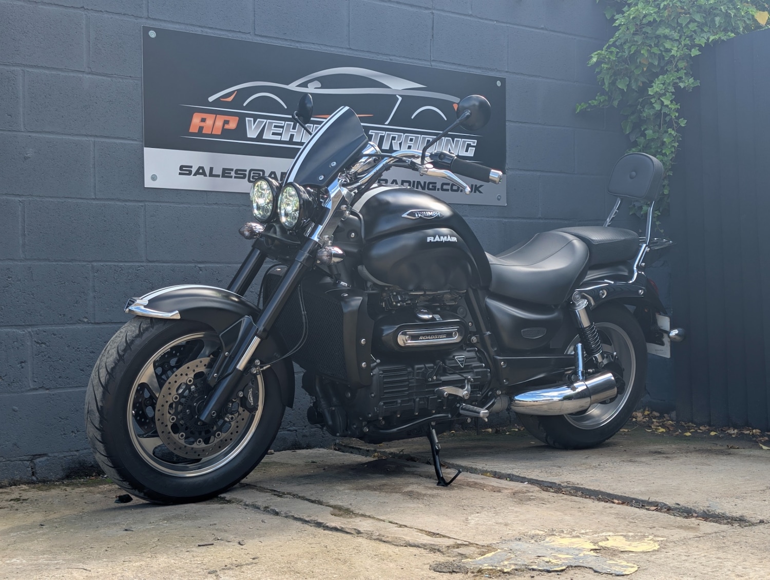 Used Triumph ROCKET 2017 for sale - 78795067: Photo 11