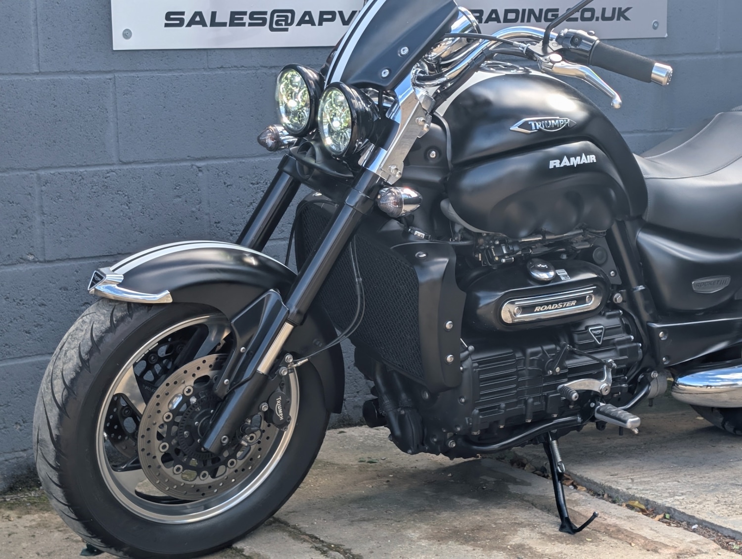 Used Triumph ROCKET 2017 for sale - 78795067: Photo 12