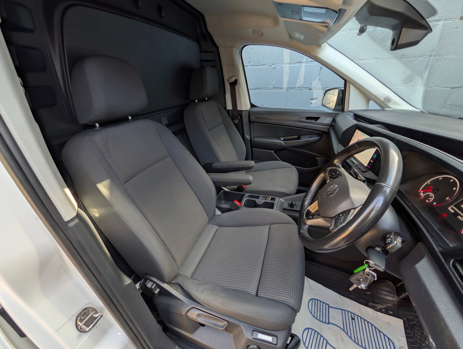 Used Volkswagen Caddy Maxi 2021 for sale - 77872187: Photo 3